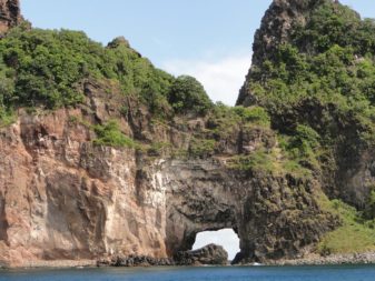 passeio de barco pontal do sul noronha