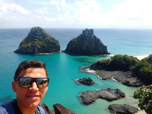 selfie mirante baia dos porcos noronha