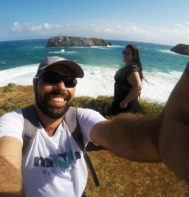 selfie praia do leao noronha